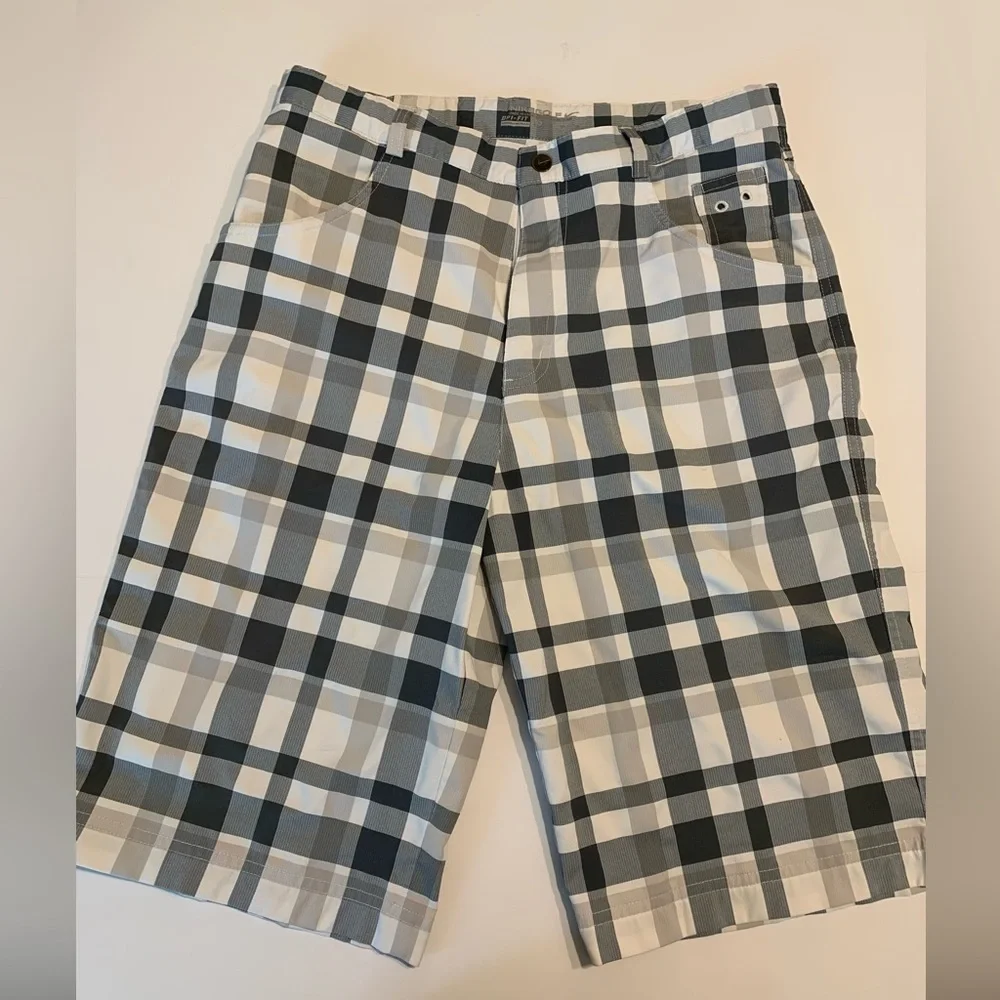2 Pairs Youth NIKE Plaid Green / Blue and White / Black Golf Shorts Dri-Fit XL